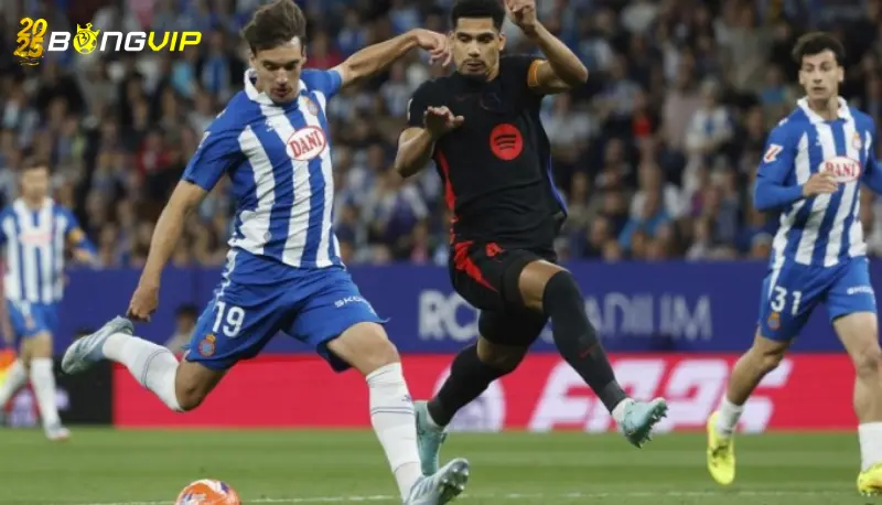 Yamal giúp Barca vô địch sớm hai vòng ở La Liga Chiến thắng quan trọng trước đối thủ cùng thành phố
