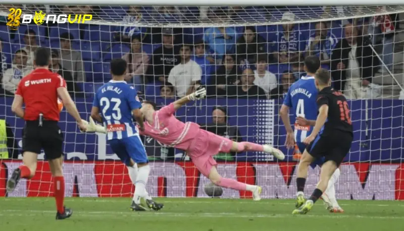 Yamal giúp Barca vô địch sớm hai vòng ở La Liga Chiến công cá nhân và lời khẳng định đanh thép - Yamal giúp Barca vô địch sớm hai vòng ở La Liga